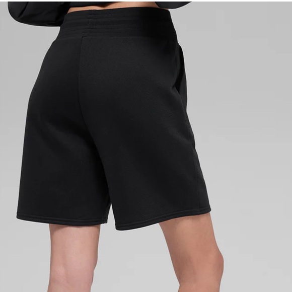 ALO Yoga Women's Athletic High Waist Easy Sweat Shorts Black Small - Picture 2 of 8